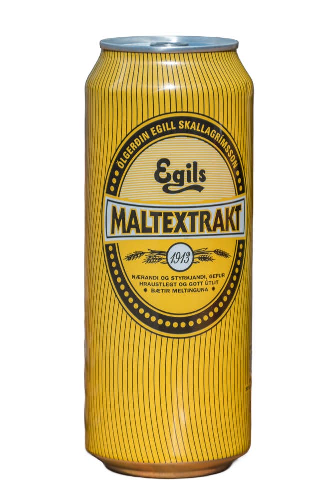 Egils Maltextrakt — популярный безалкогольный напиток на основе солода, который часто подают вместе с пивом в Исландии.