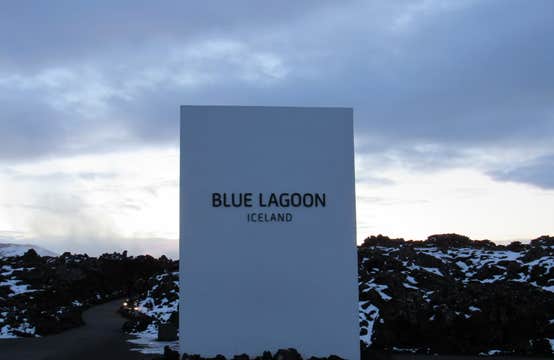 Private Transfer to the Blue Lagoon from Reykjavik or Keflavik Airport