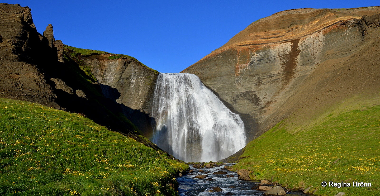 Tjörneslögin Fossils, Lignite Mines & the Waterfall Skeifárfoss on the Tjörnes Peninsula