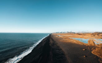 Circuit Guidé de 6 jours en Petit Groupe avec Tour Complet de la Route 1 en Islande