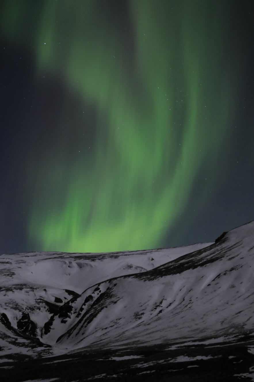 Majestic Northern Lights in þórufoss