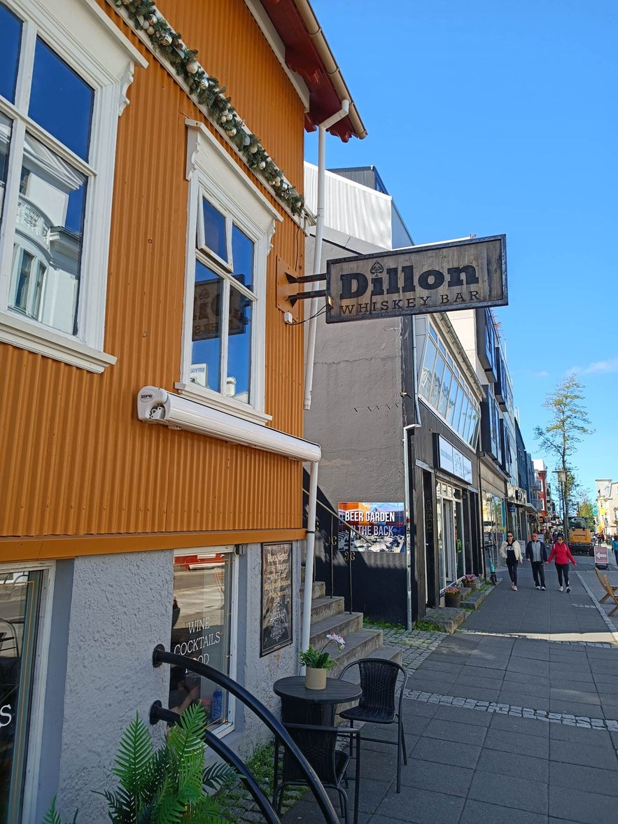 Happy Hour | Reykjavik's Cheapest Bars