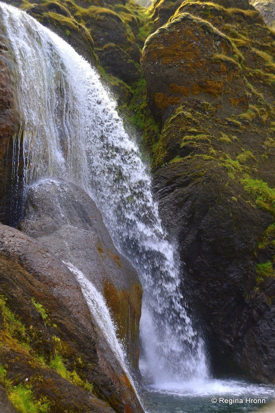 Helgufoss Waterfall - is it named after Helga the Daughter of B&aacute;r&eth;ur Sn&aelig;fells&aacute;s