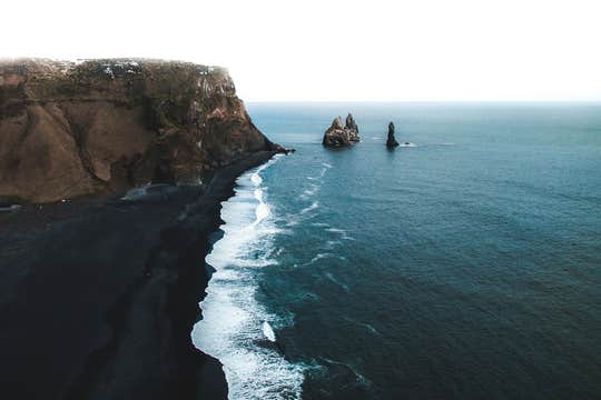 Private South Coast Highlights & Hidden Gems Tour with Leica Photos and 4x4 Transfer from Reykjavik