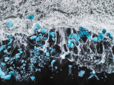 Private Jokulsarlon and Diamond Beach Tour with South Coast Highlights and Reykjavik Transfers