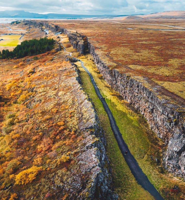 Thingvellir Tours