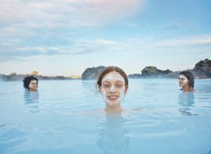 Private Transfer from Blue Lagoon to Reykjavik with Professional Driver
