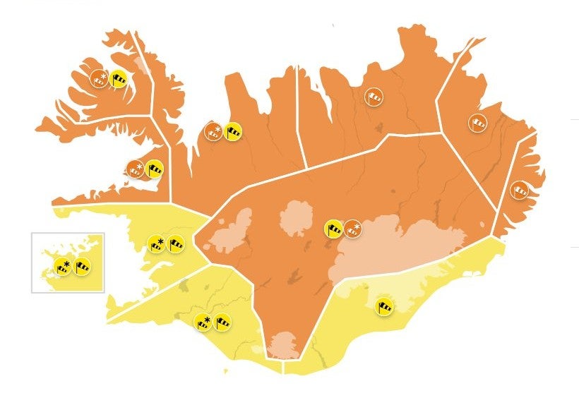 Iceland map displaying regions affected by a yellow and orange alert weather warning.