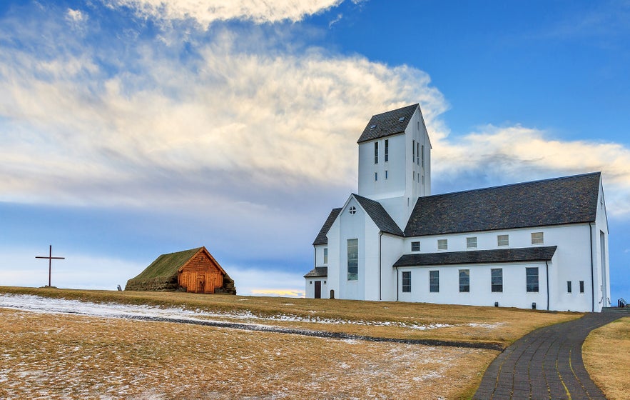 Skalholt Domkirke er et vigtigt kulturelt vartegn i Island, som du nemt kan bes&oslash;ge p&aring; en tur med Den Gyldne Cirkel.
