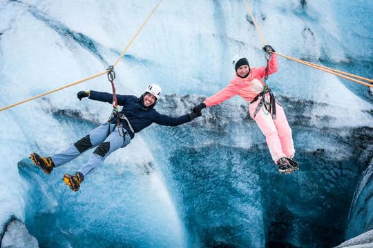 Private Solheimajokull Glacier Tour with Hiking and Zipline Experience in Iceland