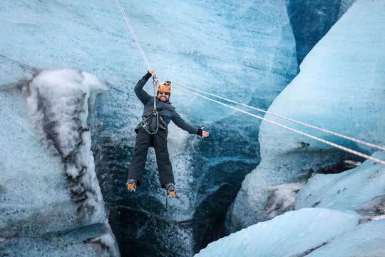 Private Solheimajokull Glacier Tour with Hiking and Zipline Experience in Iceland