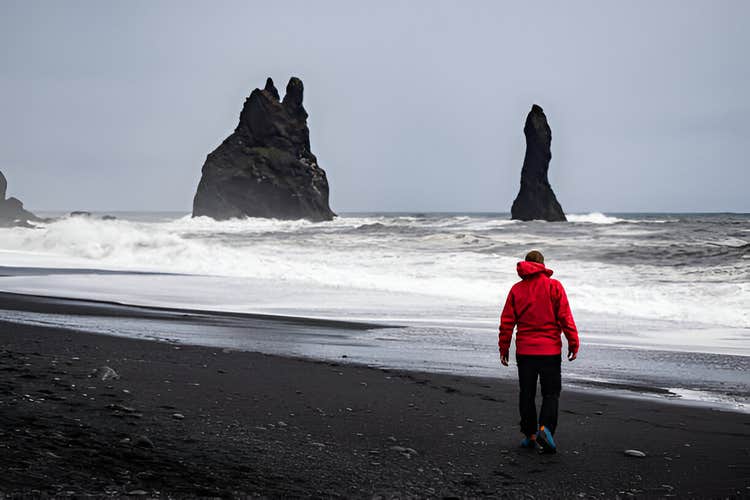 Spanish-Guided South Coast Small-Group Tour from Reykjavik