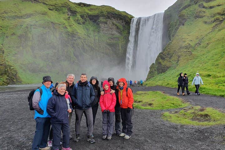 Private South Coast Tour with Reykjavik Transfers and Multi-Language Guide Options