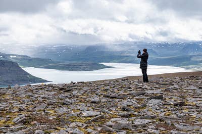 Tour di trekking di 10 ore in gruppo ridotto nei Fiordi occidentali da Isafjordur