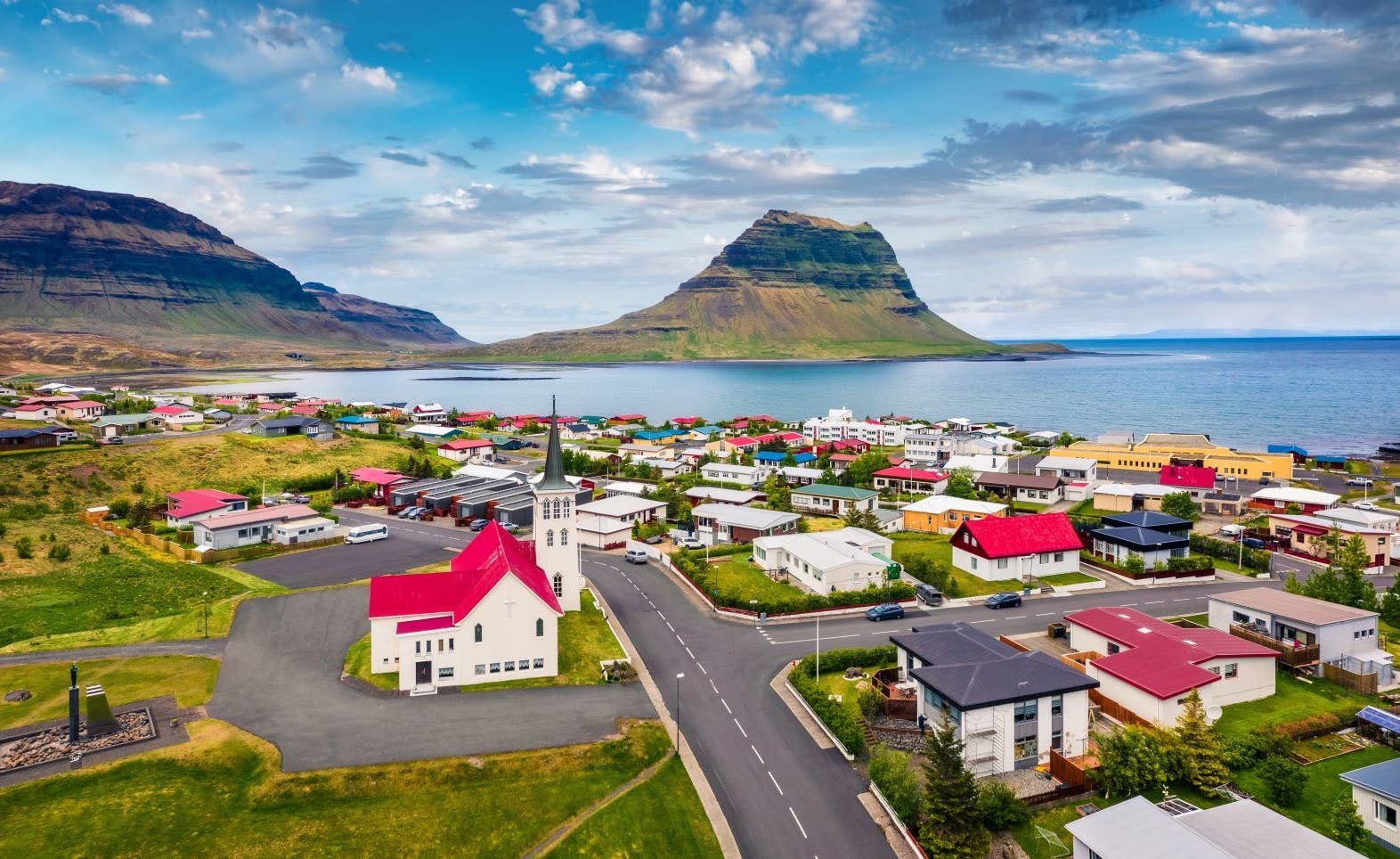 A view of Kirkjufell Mountain from the charming town of Grundarfjordur in Snaefellsnes.