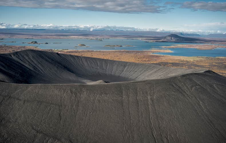 Exciting 20-Minute Airplane Sightseeing Tour over Lake Myvatn