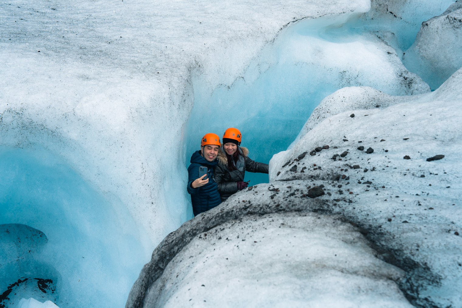 Excursión de senderismo por el laberinto de grietas en el glaciar de Skaftafell en grupo reducido