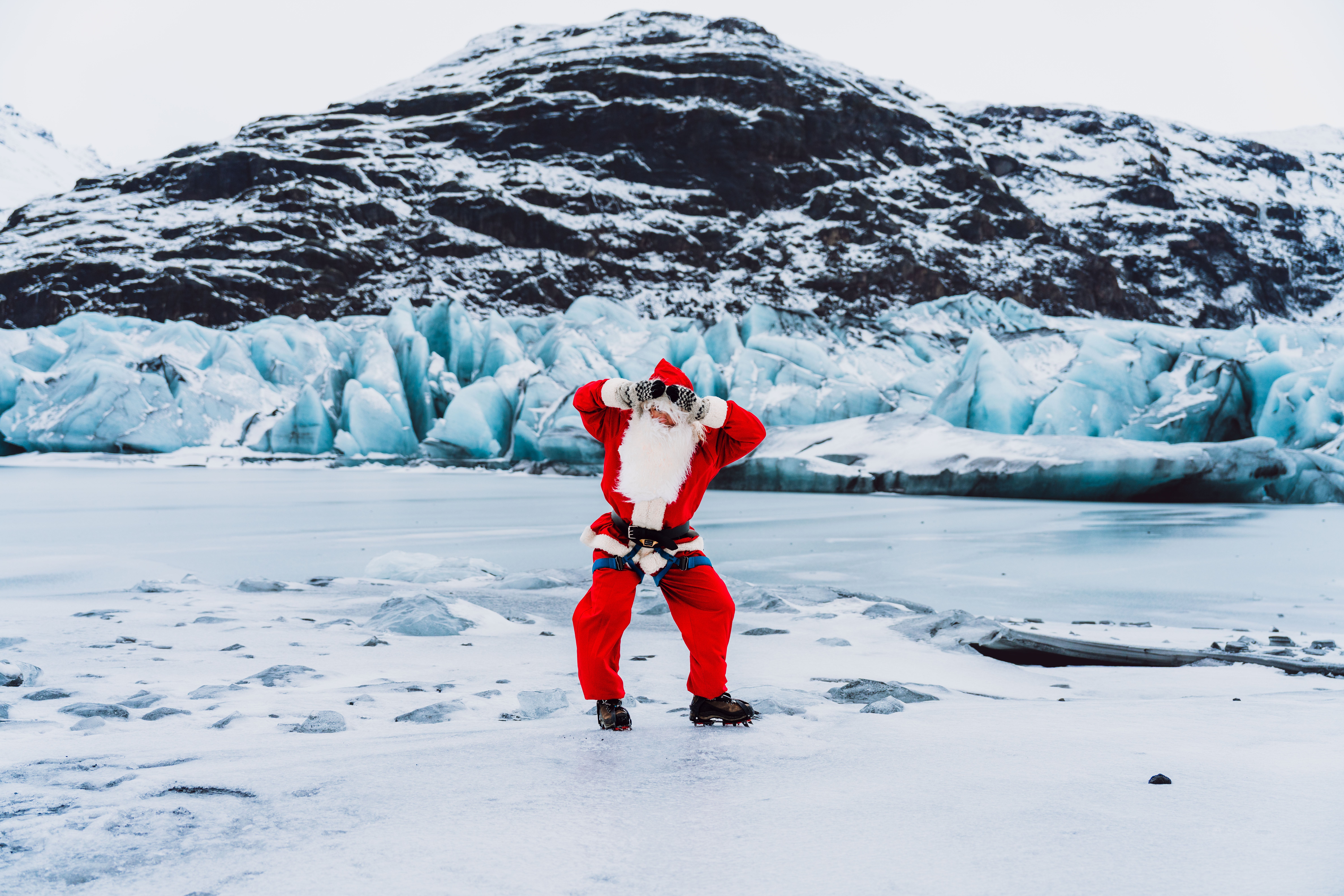 Easy 3-Hour Glacier Hiking Tour on Solheimajokull Glacier near Vik