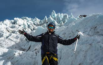 Easy Glacier Hiking Tour in Skaftafell