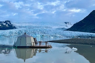 Enjoy a magical 16-hour overnight boat stay on the Fjallsarlon glacier lagoon in Southeast Iceland.