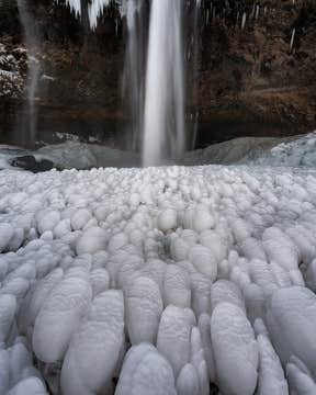 雷尼斯黑沙滩和南岸一日游中文导览团 | 雷克雅未克出发