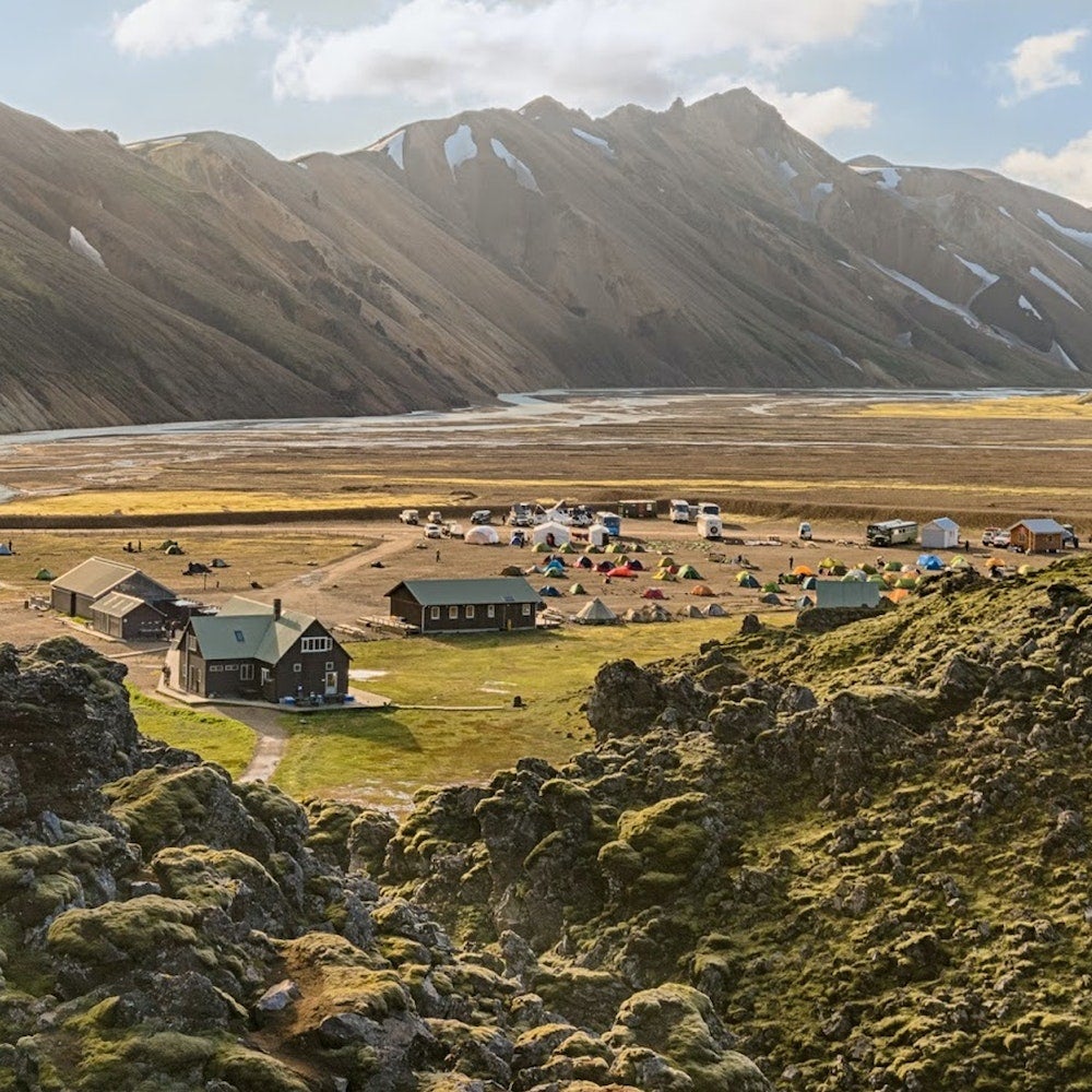 Convenient Landmannalaugar Bus Transfer from Selfoss & Hella to Reykjavik