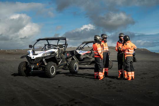 Small-Group Buggy Tour at Solheimasandur DC-3 Plane Wreck