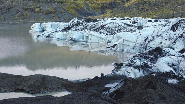 Private 3-Hour Glacier Hiking Tour of Solheimajokull