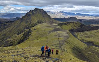 Extreme 12-stündige Wanderung auf der Fimmvorduhals-Route