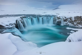 Lake Myvatn Geothermal Wonders and North Iceland Waterfalls Sightseeing Tour from Akureyri