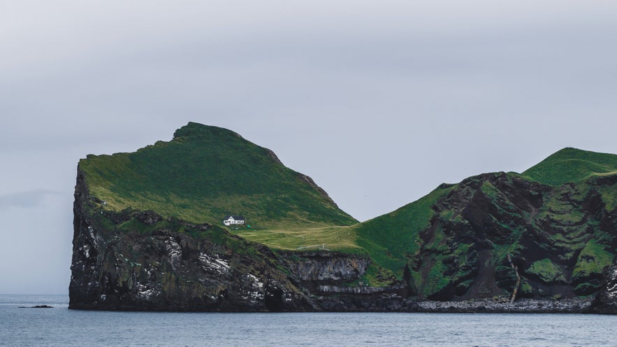 The lonely hunting lodge of Ellidaey in the Vestmannaeyjar archhipelago is often wrongly said to be Bjork's house The lonely hunting lodge of Ellidaey in the Vestmannaeyjar archhipelago is often wrongly said to be Bjork's house