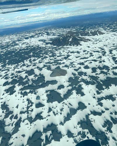 Magisk 2-timmars polcirkelflygning med sightseeing på Grimsey från Myvatn