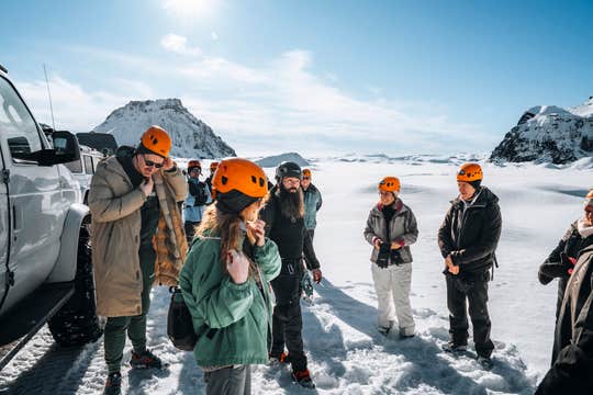 Katla Ice Cave Tour with Glacier and Super Jeep Adventure from Vik