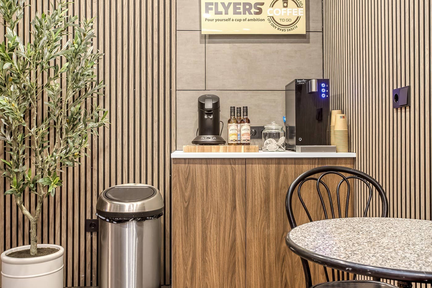 Flyers Airport Hotel