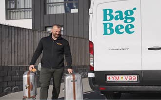 Luggage Pick-Up Service with Airport Check-in from Your Accommodation in Reykjavik