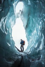 ヴィークからすぐ気軽に楽しめる！ソルヘイマヨークル氷河ハイキングツアー｜現地集合
