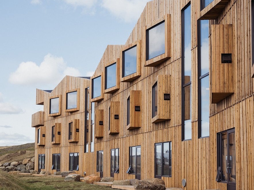 Kerlingarfjoll Highland Base near Hveradalir, Iceland Highlands, with modern lodge buildings and mountain setting.