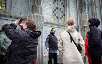 En magisk blanding av historie, folketro og fantasi.