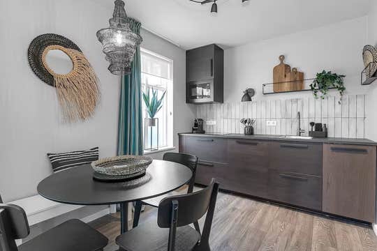 Baldur Apartments