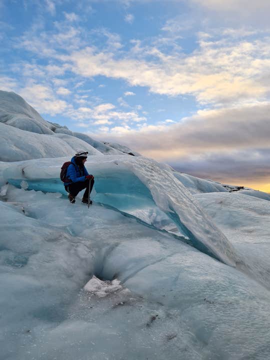 Small Group 4.5-Hour Guided Glacier Hiking Tour with Transfer from Skaftafell