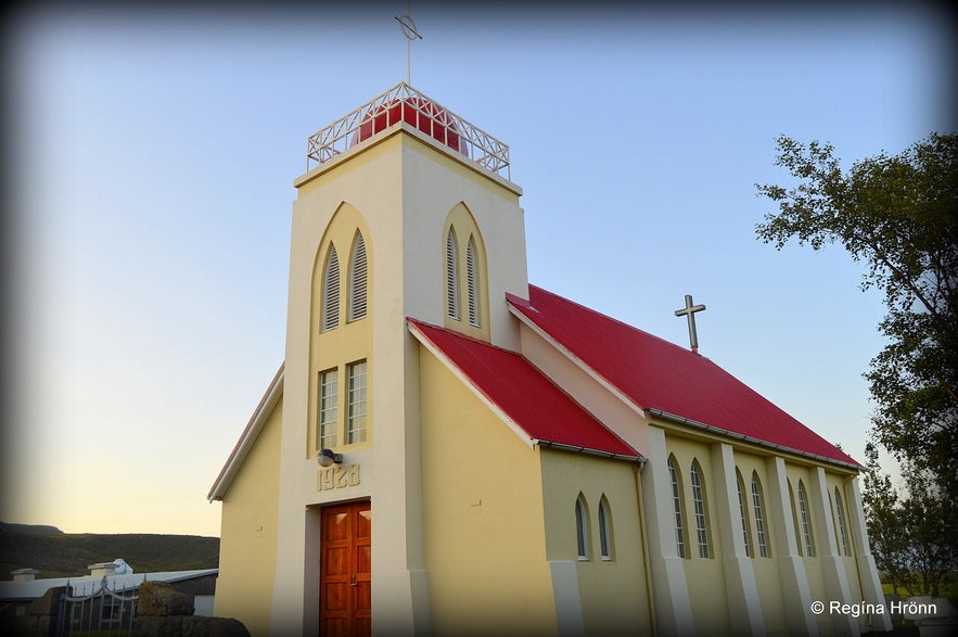 Helgufoss Waterfall - is it named after Helga the Daughter of B&aacute;r&eth;ur Sn&aelig;fells&aacute;s