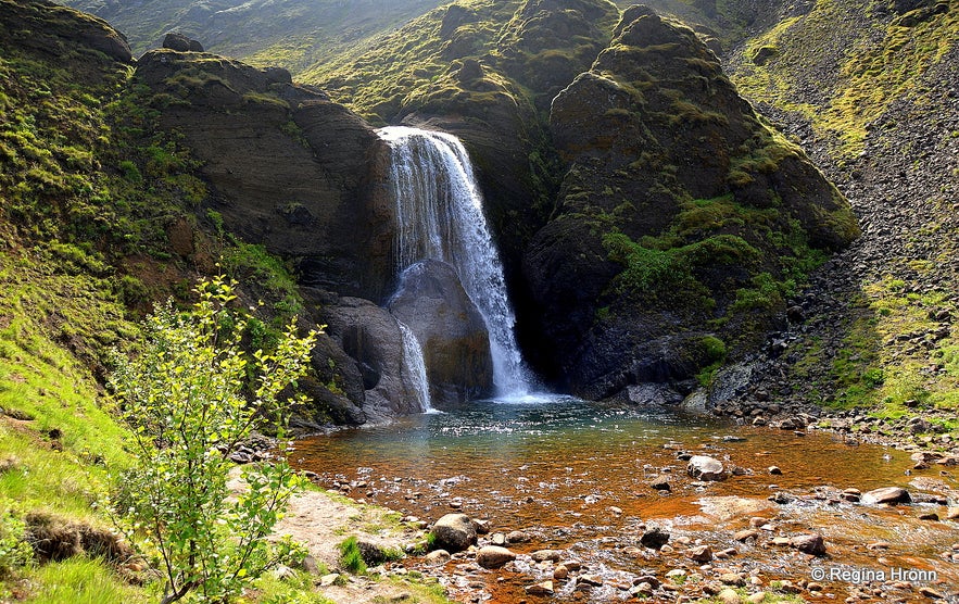 Helgufoss Waterfall - is it named after Helga the Daughter of B&aacute;r&eth;ur Sn&aelig;fells&aacute;s