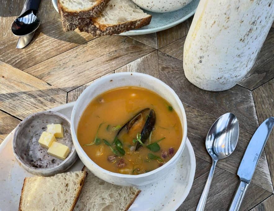 Fiskesuppen på Stormur Bistro er den mest populære ret blandt de besøgende.