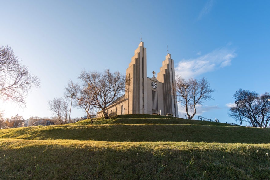 Akureyrarkirkja, the Lutheran church of Akureyri, featuring a modernist basalt-inspired twin tower design by architect Gu&eth;j&oacute;n Sam&uacute;elsson.