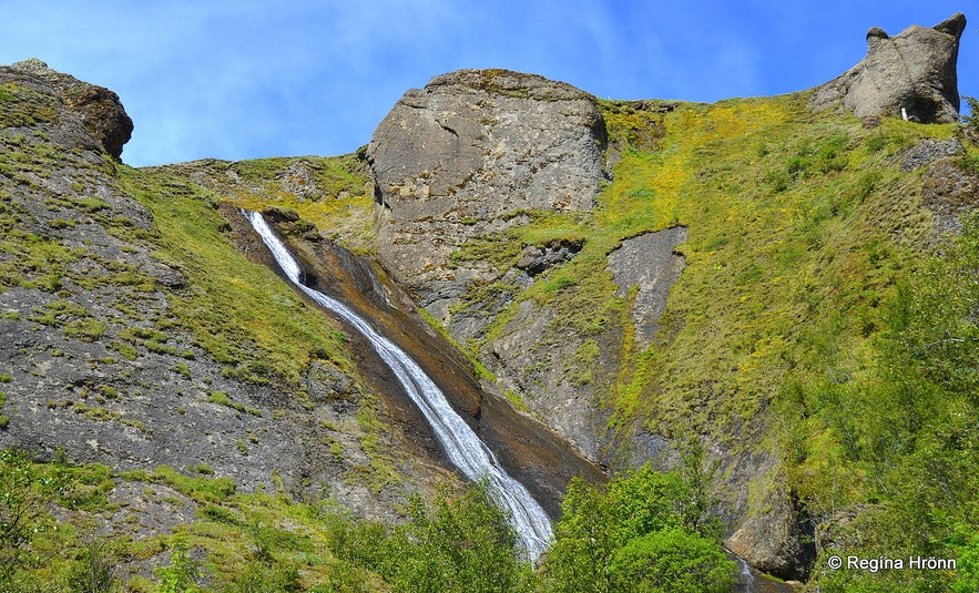 The beautiful Waterfalls of South-Iceland; Seljalandsfoss, Skógafoss &amp; Gljúfrabúi