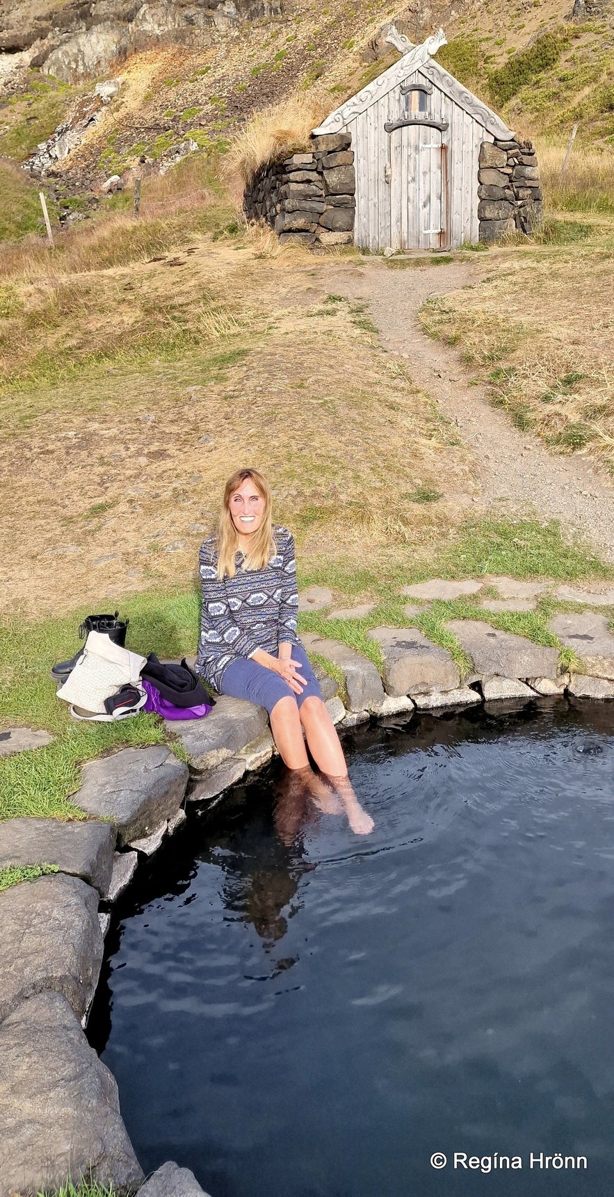 Regína and Guðrúnarlaug in Sælingsdalur valley