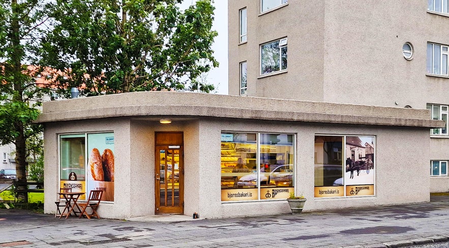 Exterior of Björnsbakari in Reykjavík, Iceland, a traditional bakery known for fresh bread and pastries Exterior of Björnsbakari in Reykjavík, Iceland, a traditional bakery known for fresh bread and pastries
