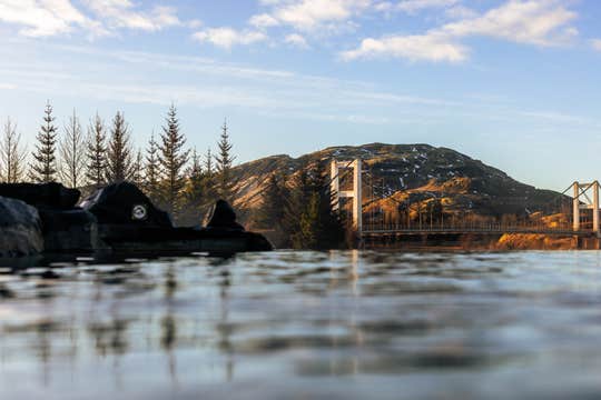 Golden Circle Minibus Tour with Laugaras Lagoon & Fridheimar Tomato Farm from Reykjavik