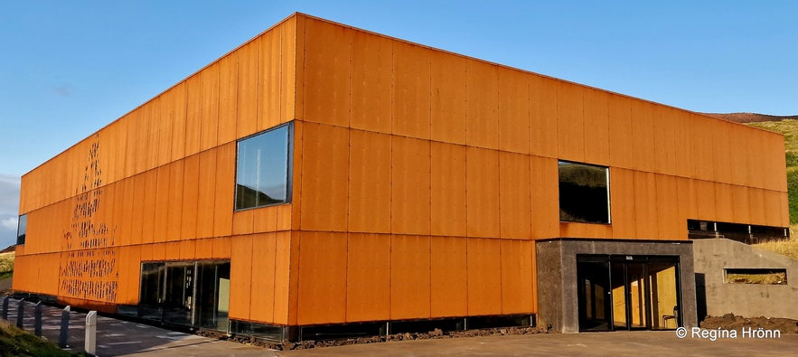 The Westman Islands - Eldfell volcano &amp; Eldheimar - the Pompeii of the North in Iceland