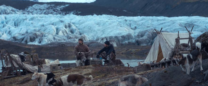 Diese Filmszene aus „Against the Ice” wurde nahe der Gletscherlagune Fjallsarlon gedreht.